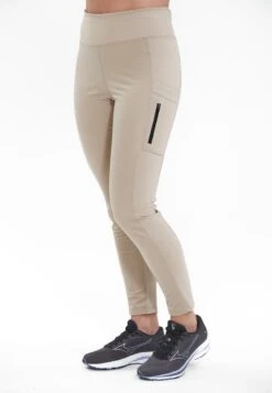 Endurance Lange Broeken Regular Sportbroek Janney Dames Beige -Hummel Winkel 20030af87853d88bb134e9becba556f1