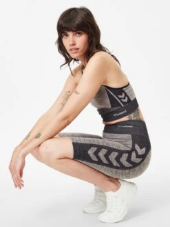 Hummel Shorts Skinny Sportbroek Dames Grijs 10 Hummel Shorts Skinny Sportbroek Dames Grijs -Hummel Winkel 20cf3cd45b64bf8f5023090d5d8ce6ab