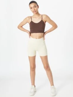 Aim'n Shorts Skinny Sportbroek Dames Wolwit -Hummel Winkel 21f428750cd71b987935f4c1051acbfd