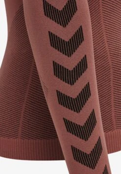 Hummel Longsleeves Functioneel Shirt Dames Pastelrood -Hummel Winkel 2426568f41a016a989cdced31dda372c
