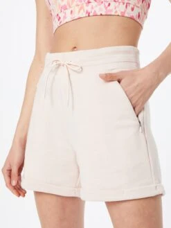 Shorts Loosefit Sportbroek Dames Crème -Hummel Winkel 29e6586499992cbbede4ee6ece98c776