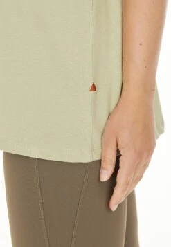 Whistler T-shirts Functioneel Shirt Wendy Dames Bruin 17 Whistler T-shirts Functioneel Shirt Wendy Dames Bruin -Hummel Winkel 3a2719b1cd07f17a47be90e2bc5350ef