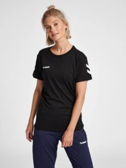 Hummel T-shirts Functioneel Shirt Dames Zwart 9 Hummel T-shirts Functioneel Shirt Dames Zwart -Hummel Winkel 49209abd83358852958afb96e1df17ec