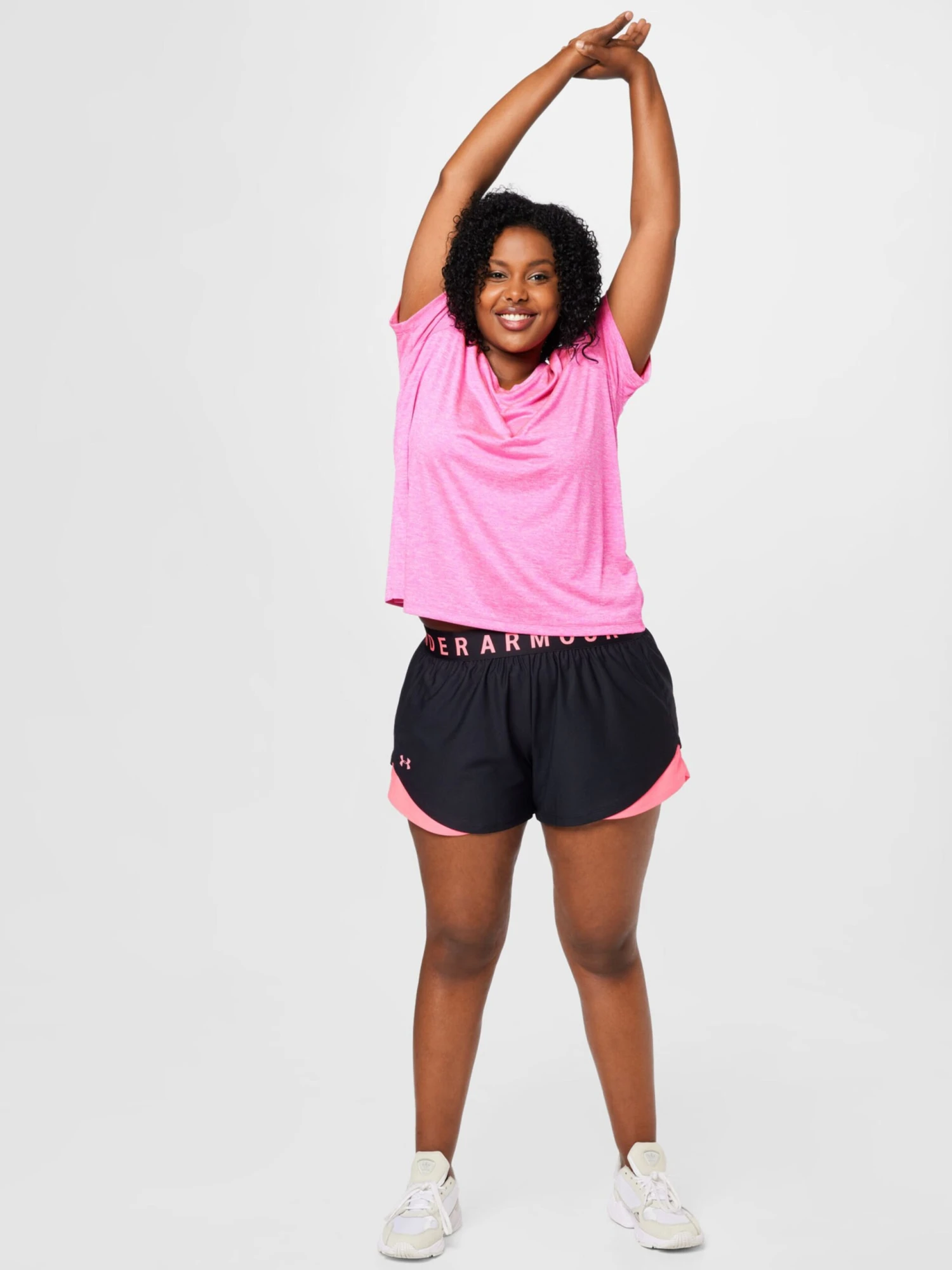 Under Armour Shorts Regular Sportbroek Play Up Dames Zwart 6 Under Armour Shorts Regular Sportbroek Play Up Dames Zwart - Afbeelding 4