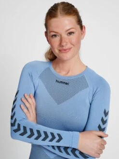 Hummel Longsleeves Functioneel Shirt Dames Duifblauw 17 Hummel Longsleeves Functioneel Shirt Dames Duifblauw -Hummel Winkel 6252815f6813225cf96035c64e1800eb