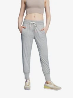 Lange Broeken Tapered Sportbroek Dames Lichtgrijs -Hummel Winkel 755851f4140a5b04fc3f0871e2b93652