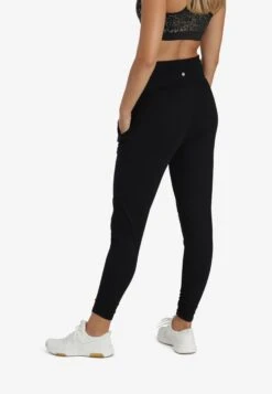 ATHLECIA Lange Broeken Loosefit Sportbroek Mojo Dames Zwart 8 ATHLECIA Lange Broeken Loosefit Sportbroek Mojo Dames Zwart -Hummel Winkel 9359c00aa52e9e8ef09de35ca13c152e
