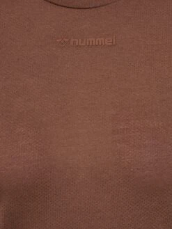 Hummel T-shirts Functioneel Shirt Dames Sepia 16 Hummel T-shirts Functioneel Shirt Dames Sepia -Hummel Winkel 9d94f432575f4b88ec8c72b1e31eadf6