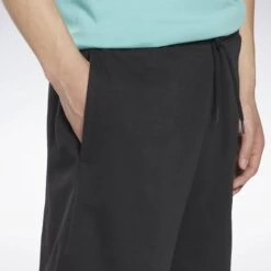 Shorts Regular Sportbroek MYT Dames Zwart -Hummel Winkel ae9061b1c49d2c2d51d479bebf4eadf0