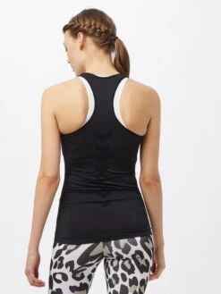 Hummel Tops Sporttop Tif Dames Zwart -Hummel Winkel c4cc4f5e1d197053b5514ff4562d1853