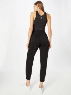 Puma Lange Broeken Tapered Sportbroek Dames Zwart 9 Puma Lange Broeken Tapered Sportbroek Dames Zwart -Hummel Winkel c701726504517cc7a3e7ac4784b6502b