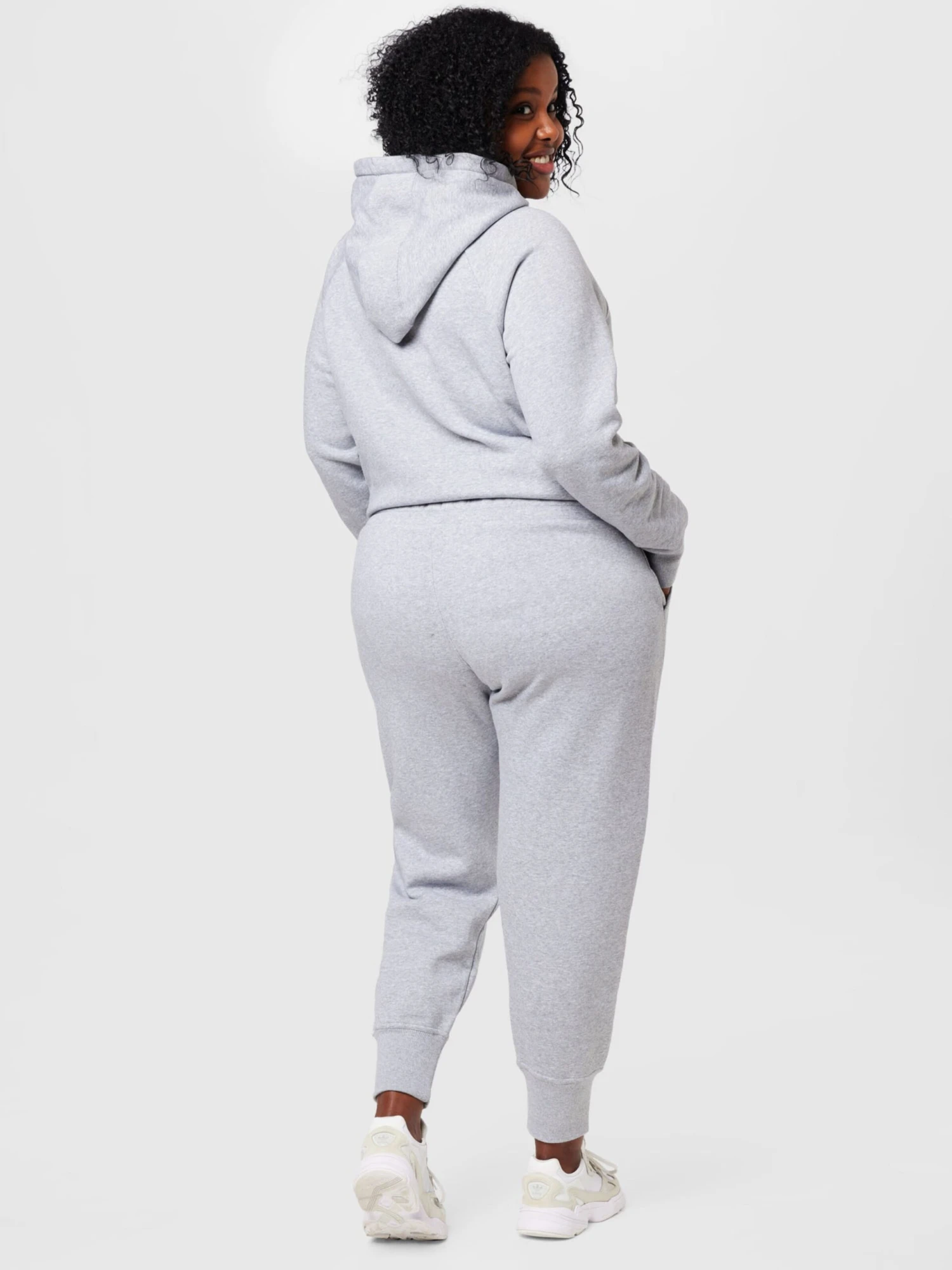 Under Armour Lange Broeken Tapered Sportbroek Dames Grijs Gemêleerd 5 Under Armour Lange Broeken Tapered Sportbroek Dames Grijs Gemêleerd - Afbeelding 3