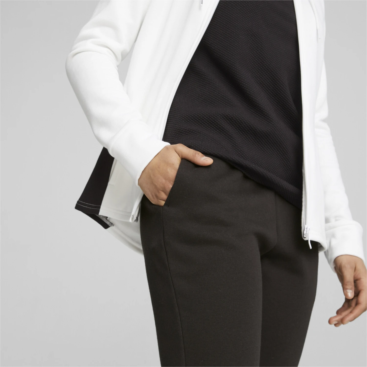 Puma Trainingspakken Trainingspak Dames Zwart / Wit 5 Puma Trainingspakken Trainingspak Dames Zwart / Wit - Afbeelding 3