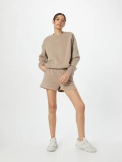 Aim'n Shorts Regular Sportbroek LEMONADE Dames Donkerbeige -Hummel Winkel df86b35342a990d1b1dc0250e4a8b730